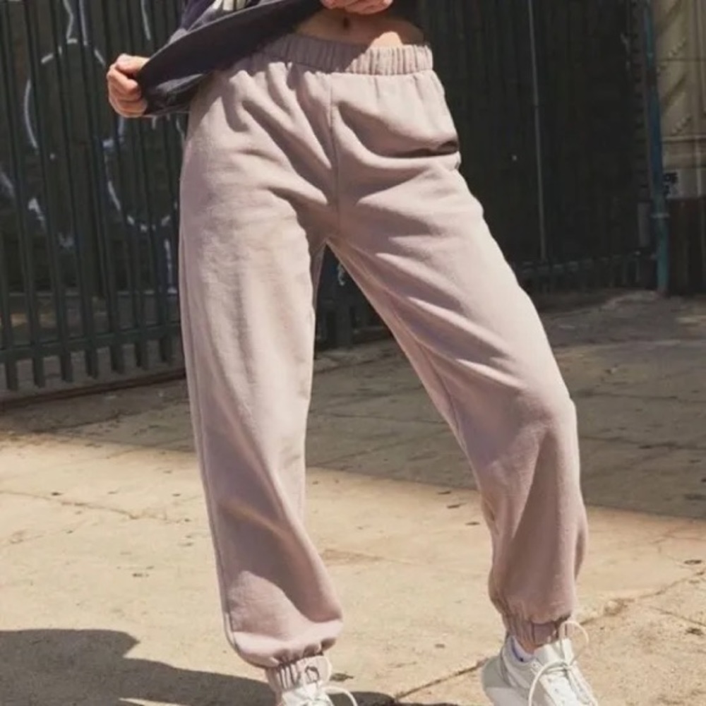 John Galt (Brandy Melville) Mauve Rosa Sweatpants